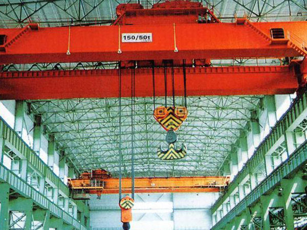 寶鋼集團(tuán)雙梁橋式起重機(jī)